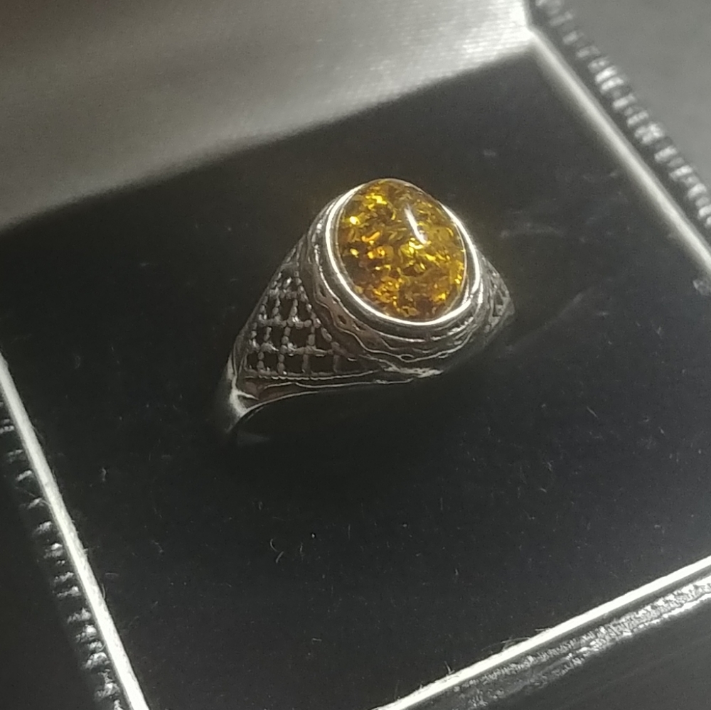 Silver Celtic amber ring, size 7